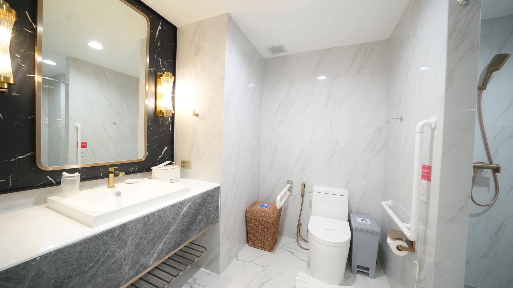 Suvarnabhumi Suite (Elite Ward 15) ภาพที่ 10
